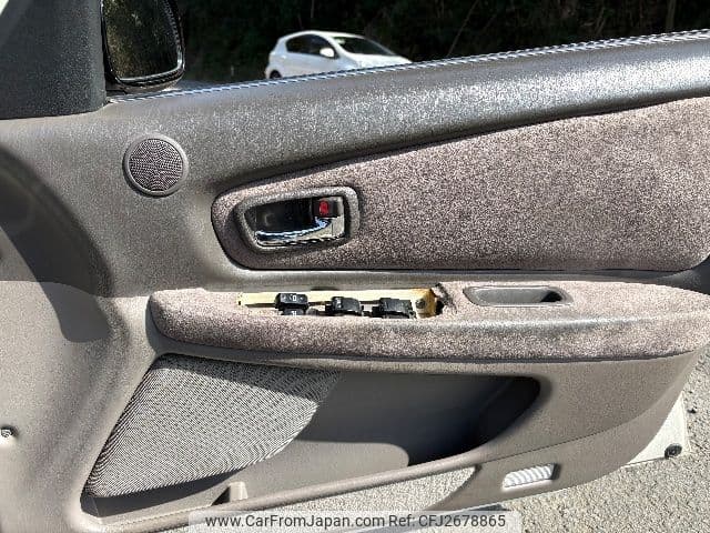 2000 Toyota Cresta JDM car for sale — photo 23 of 25