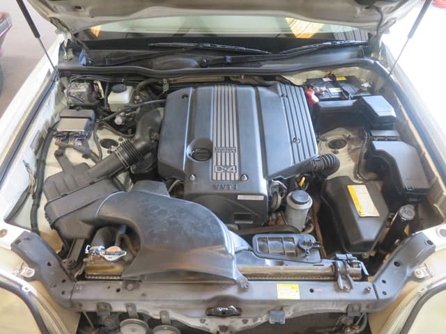 2000 Toyota Crown JDM car for sale — photo 23 of 25