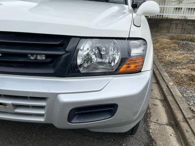 2000 Mitsubishi Pajero JDM car for sale — photo 8 of 20