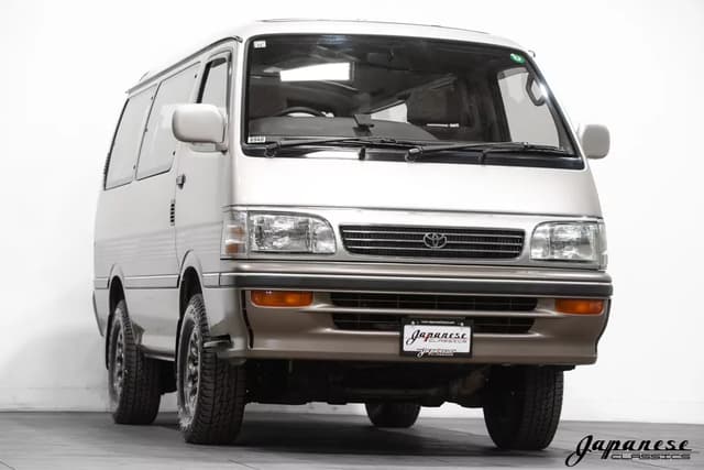 1995 Toyota HiAce JDM car for sale — photo 3 of 25