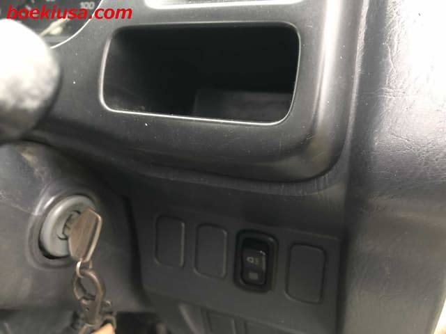 1999 Daihatsu Hijet JDM car for sale — photo 16 of 21