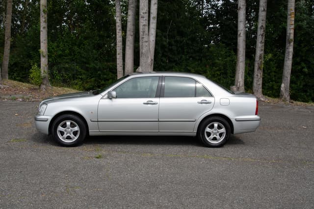 2000 Toyota Progres JDM car for sale — photo 8 of 11