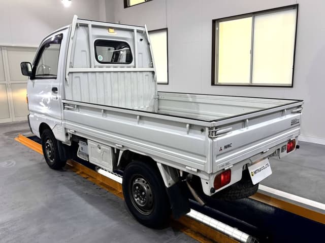 1991 Mitsubishi Minicab JDM car for sale — photo 3 of 25