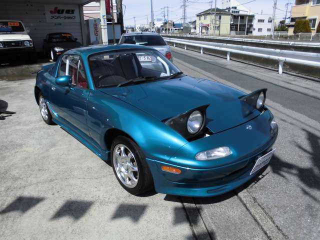 1997 Mazda Roadster (Eunos Roadster / MX-5) JDM car for sale — photo 11 of 20