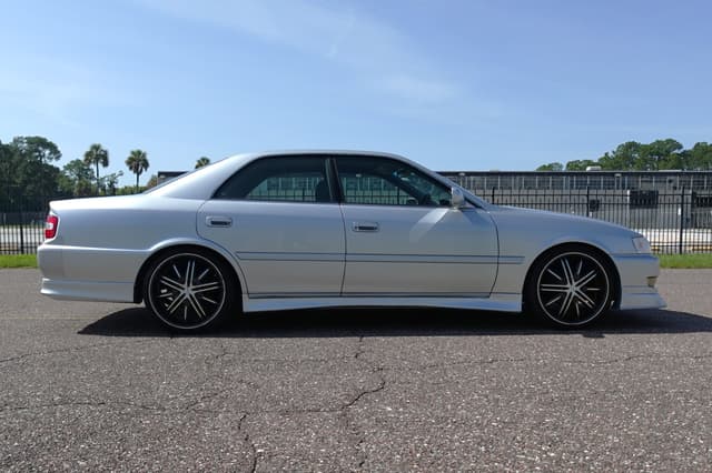 1997 Toyota Chaser JDM car for sale — photo 5 of 19