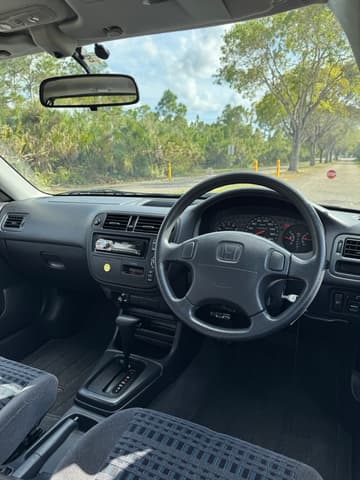 1997 Honda Orthia JDM car for sale — photo 4 of 25