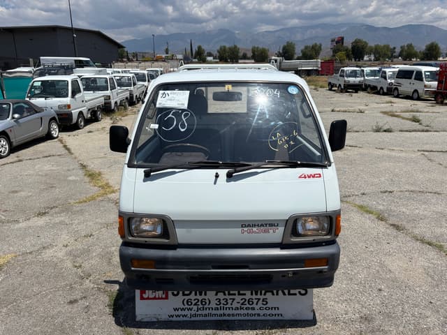 1992 Daihatsu Hijet JDM car for sale — photo 2 of 25