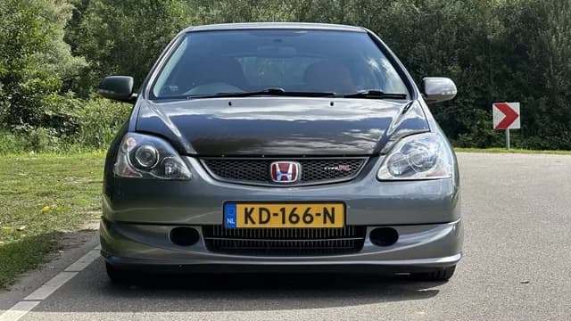2004 Honda Civic JDM car for sale — photo 2 of 25