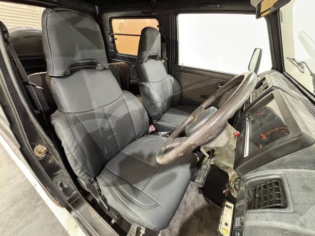 1991 Suzuki Jimny JDM car for sale — photo 9 of 25