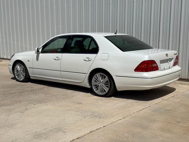 2001 Toyota Celsior JDM car for sale — photo 4 of 20
