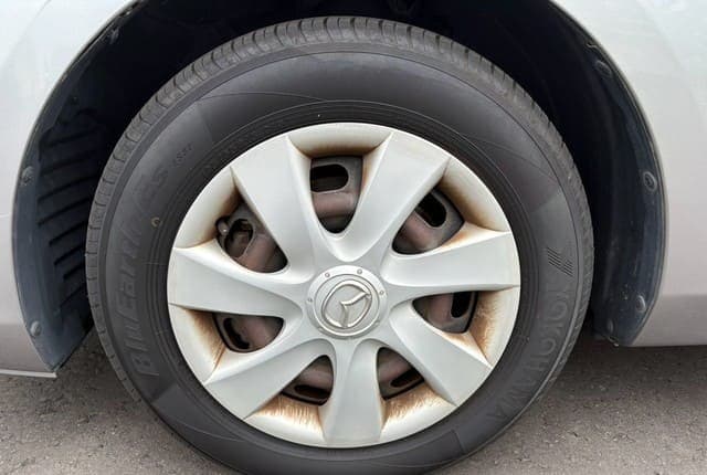 2010 Mazda Axela JDM car for sale — photo 9 of 25