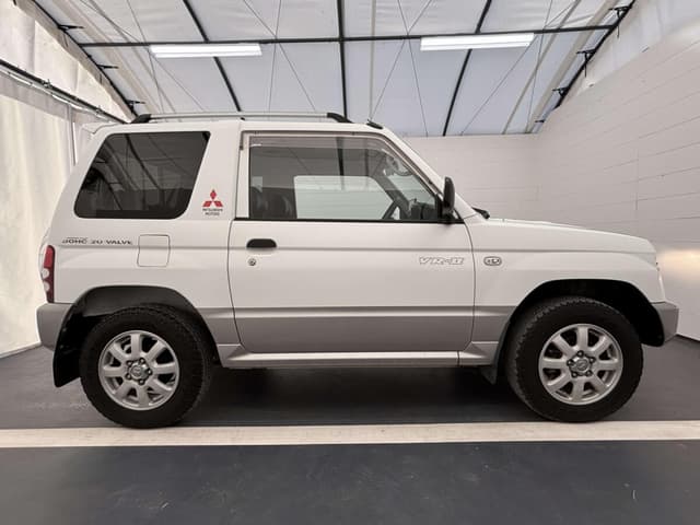 1998 Mitsubishi Pajero Mini JDM car for sale — photo 6 of 25