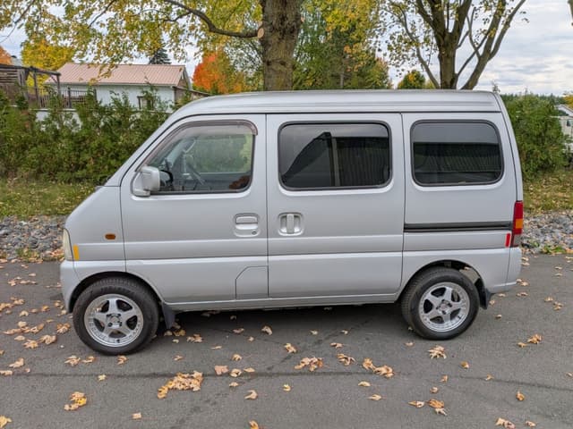 2001 Suzuki Every JDM car for sale — photo 4 of 23