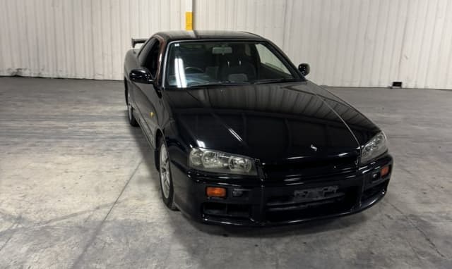 2000 Nissan Skyline JDM car for sale — photo 2 of 25