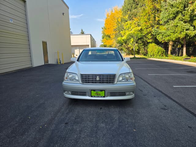 2000 Toyota Crown JDM car for sale — photo 8 of 13