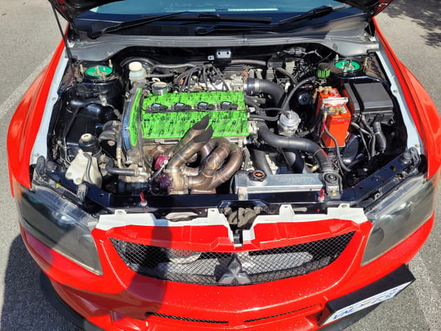 2001 Mitsubishi Lancer Evolution JDM car for sale — photo 11 of 17