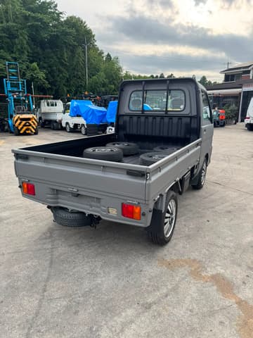 2000 Daihatsu Hijet JDM car for sale — photo 5 of 11