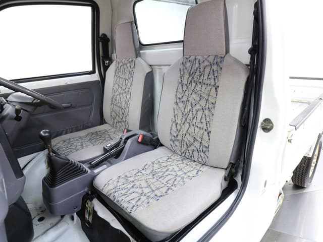 1997 Mitsubishi Minicab JDM car for sale — photo 16 of 25