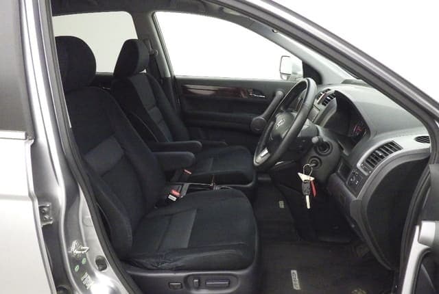 2007 Honda CR-V JDM car for sale — photo 3 of 7