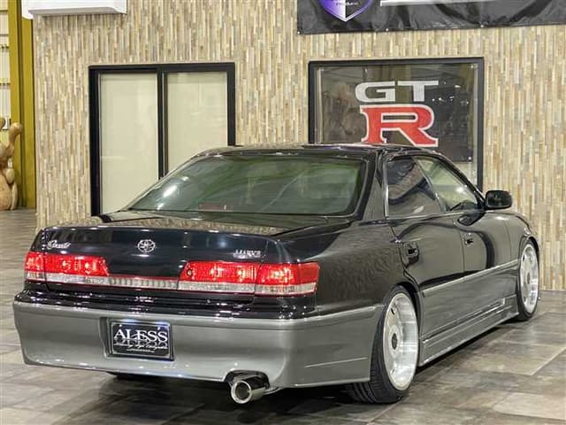 1999 Toyota Mark II JDM car for sale — photo 13 of 25