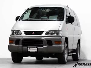 1999 Mitsubishi Delica JDM car for sale
