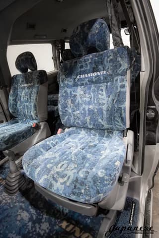 1998 Mitsubishi Delica JDM car for sale — photo 16 of 25
