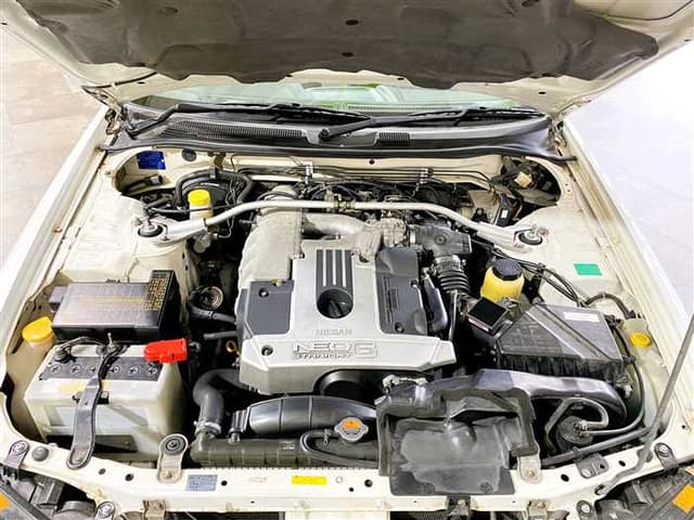 2000 Nissan Skyline JDM car for sale — photo 16 of 25