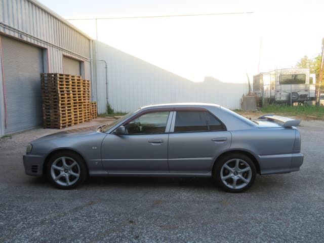 1998 Nissan Skyline JDM car for sale — photo 5 of 22