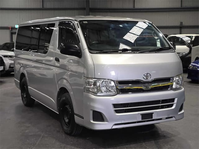 2012 Toyota HiAce JDM car for sale — photo 3 of 21