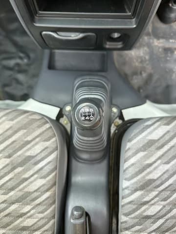 1999 Daihatsu Hijet JDM car for sale — photo 6 of 22
