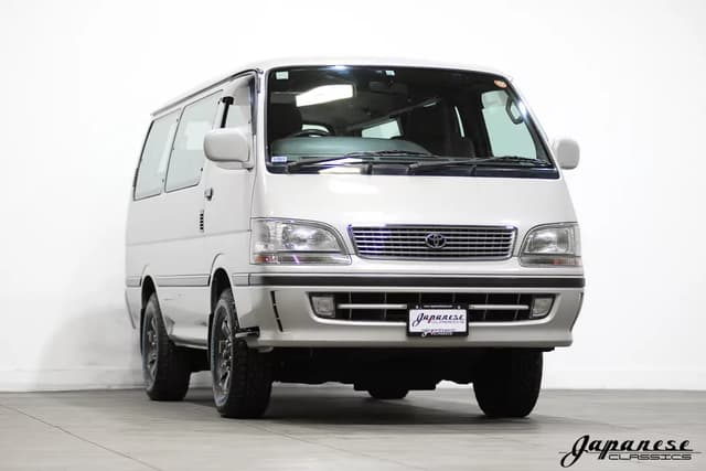 1997 Toyota HiAce JDM car for sale — photo 3 of 25