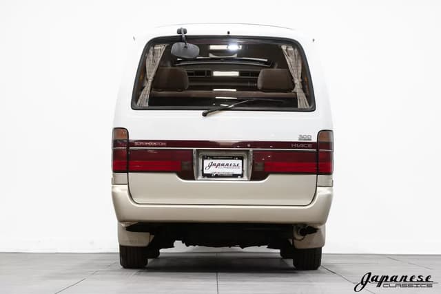 1995 Toyota HiAce JDM car for sale — photo 7 of 25