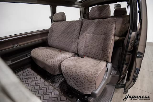 1995 Toyota HiAce JDM car for sale — photo 16 of 25