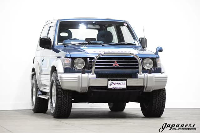 1992 Mitsubishi Pajero JDM car for sale — photo 3 of 25