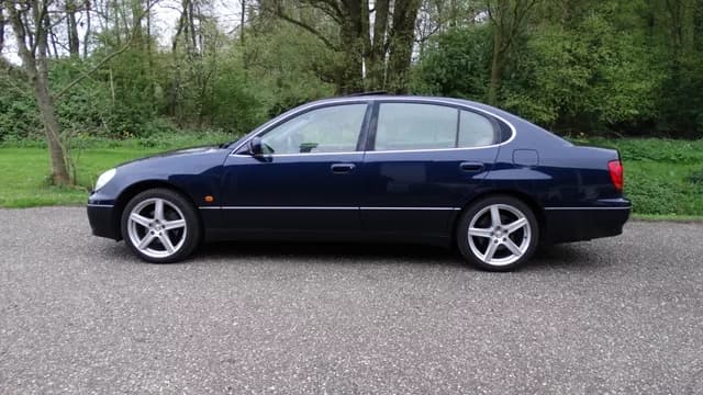 2000 Lexus Gs JDM car for sale — photo 4 of 17