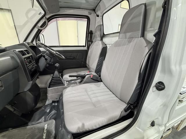 1991 Mitsubishi Minicab JDM car for sale — photo 10 of 25