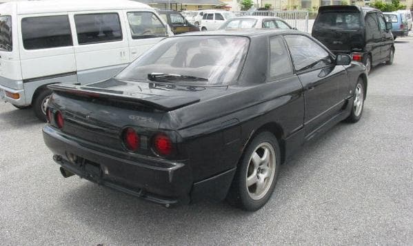 1991 Nissan Skyline JDM car for sale — photo 2 of 3