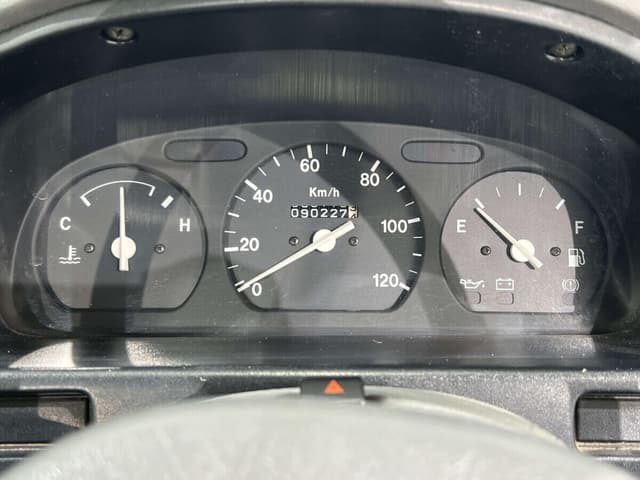 1997 Suzuki Carry JDM car for sale — photo 8 of 24