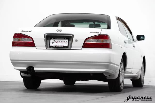 1999 Nissan Laurel JDM car for sale — photo 8 of 25