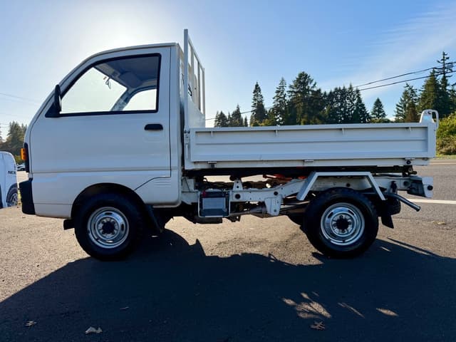1991 Mitsubishi Minicab JDM car for sale — photo 8 of 25