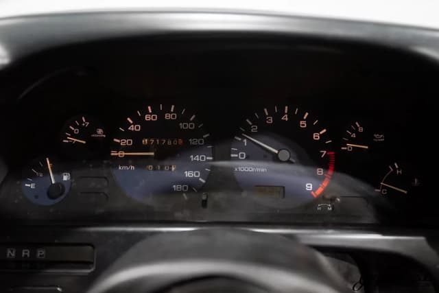 1989 Nissan Skyline JDM car for sale — photo 13 of 25
