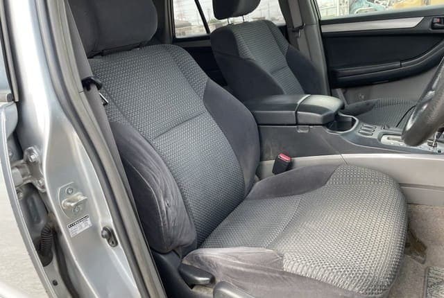 2005 Toyota Hilux Surf JDM car for sale — photo 25 of 25