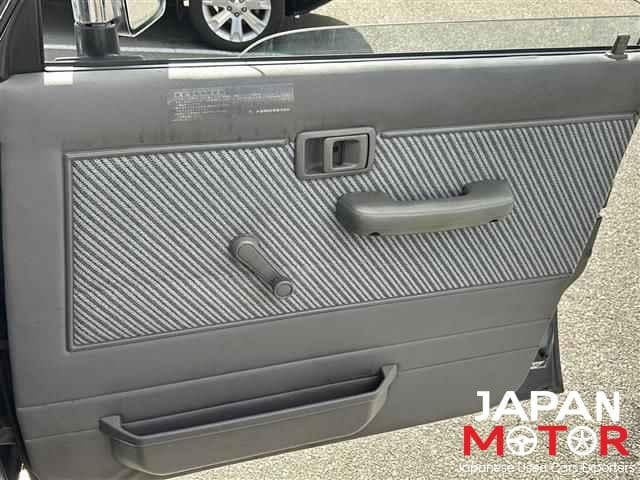 1993 Toyota Land Cruiser Prado JDM car for sale — photo 17 of 20