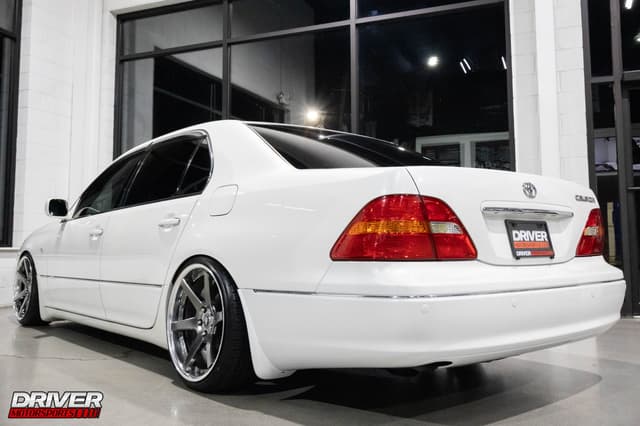 2001 Toyota Celsior JDM car for sale — photo 25 of 25