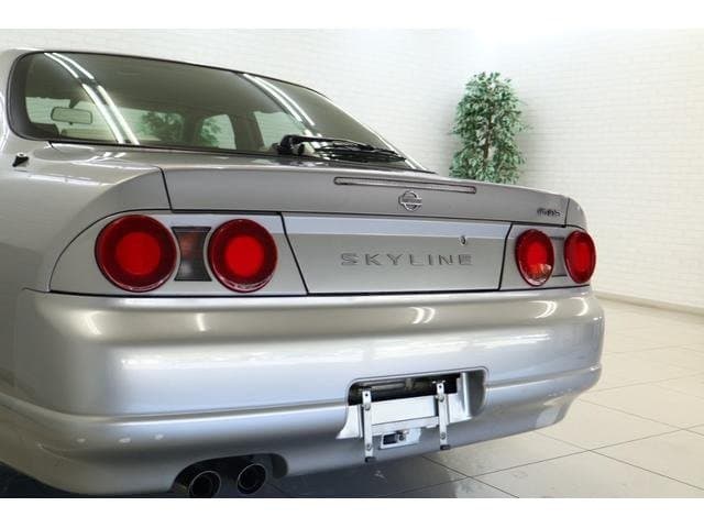 1998 Nissan Skyline JDM car for sale — photo 5 of 25