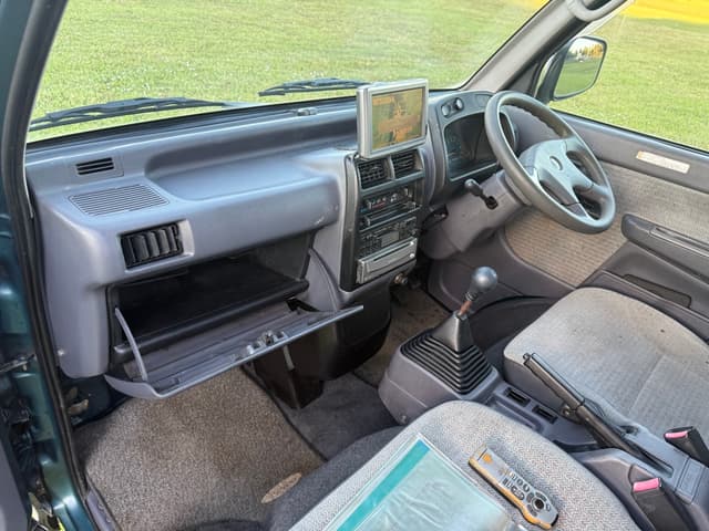 1998 Mitsubishi Bravo Minivan JDM car for sale — photo 14 of 24