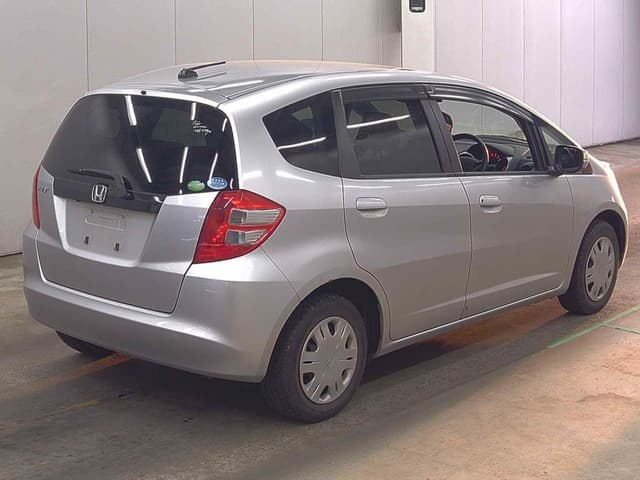 2007 Honda Fit JDM car for sale — photo 2 of 6