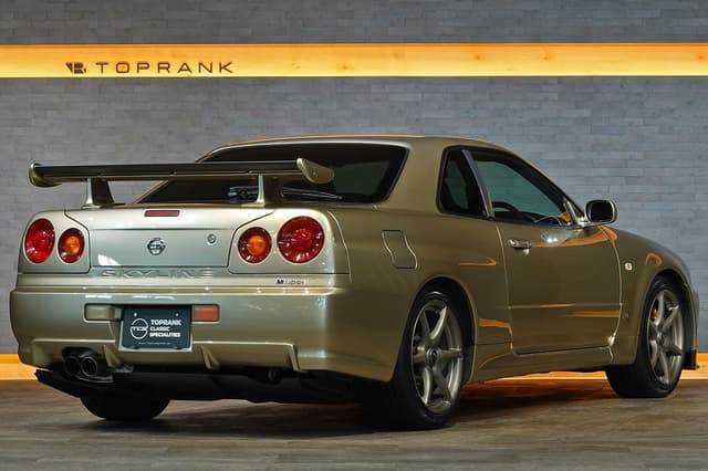 2002 Nissan Skyline JDM car for sale — photo 17 of 25