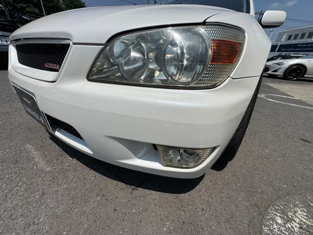 2001 Toyota Altezza JDM car for sale — photo 13 of 25
