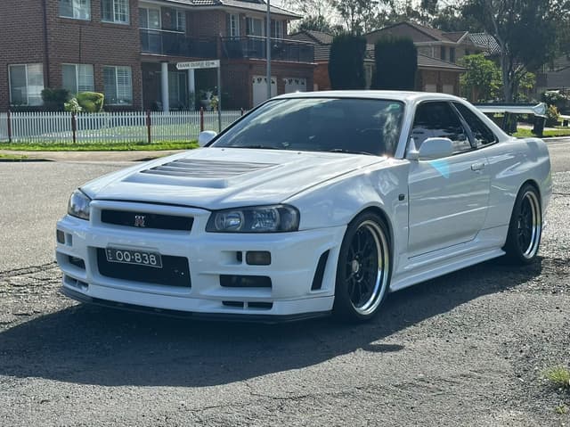 1999 Nissan Skyline JDM car for sale — photo 5 of 10